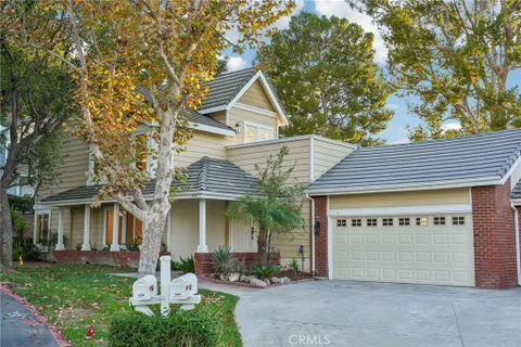 MLS: OC26215600