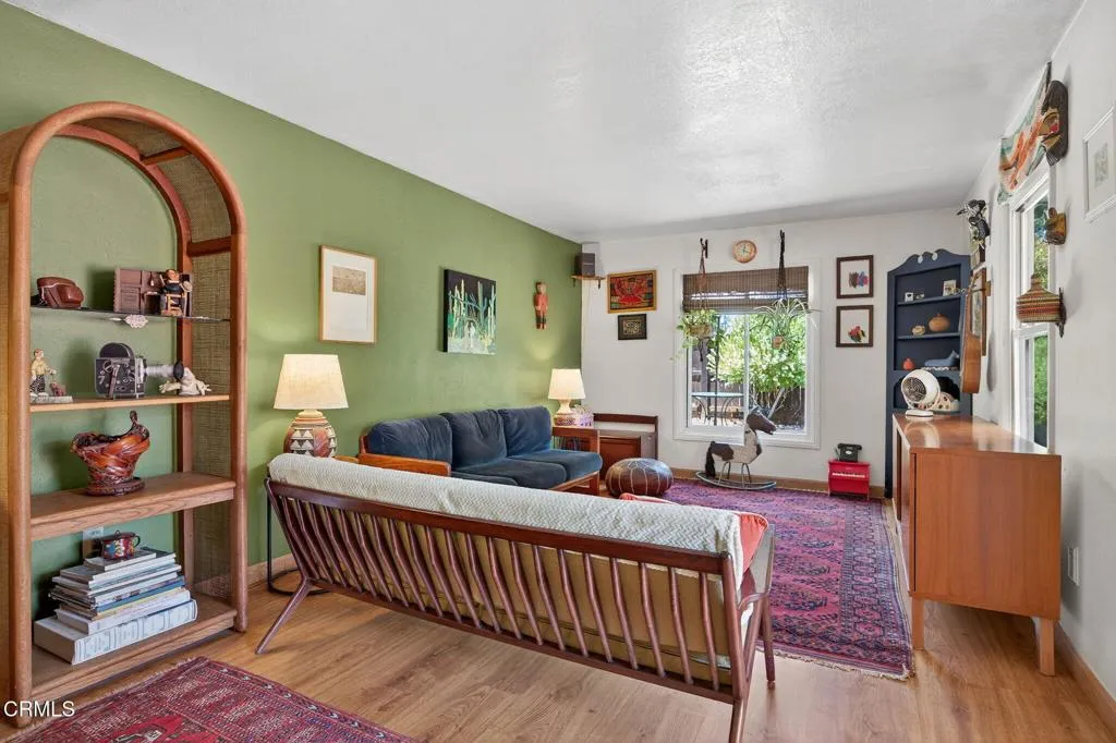 Ojai, California 93023, United States, 3 Bedrooms Bedrooms, ,2 BathroomsBathrooms,Residential,Active,171136