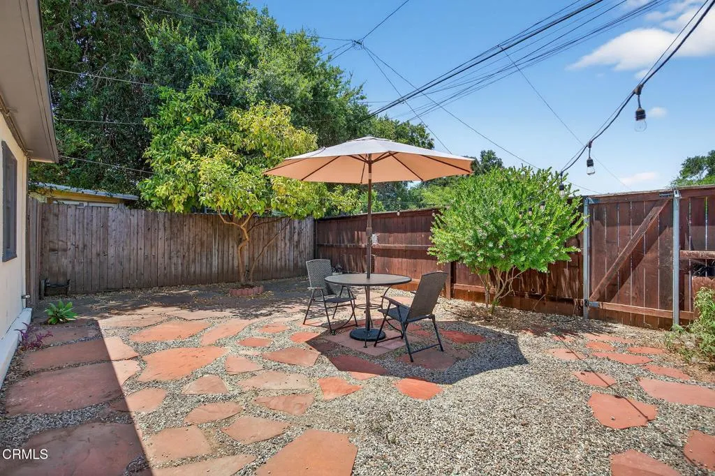 Ojai, California 93023, United States, 3 Bedrooms Bedrooms, ,2 BathroomsBathrooms,Residential,Active,171136