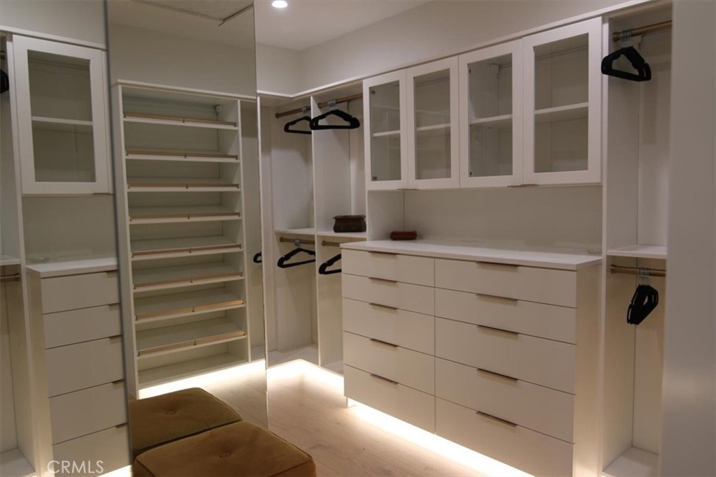 Mystic Hills (MH) - Residential Lease