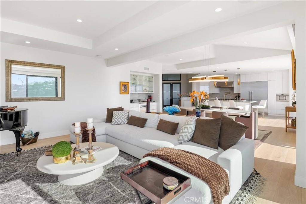 Mystic Hills (MH) - Residential Lease