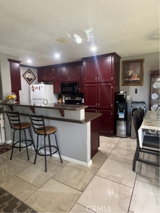 846 Wyman Way 2