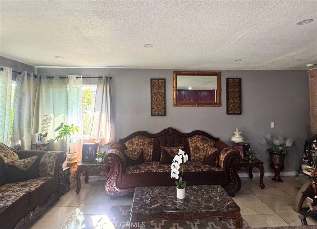 846 Wyman Way 2