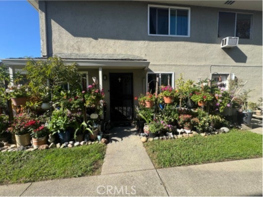846 Wyman Way 2