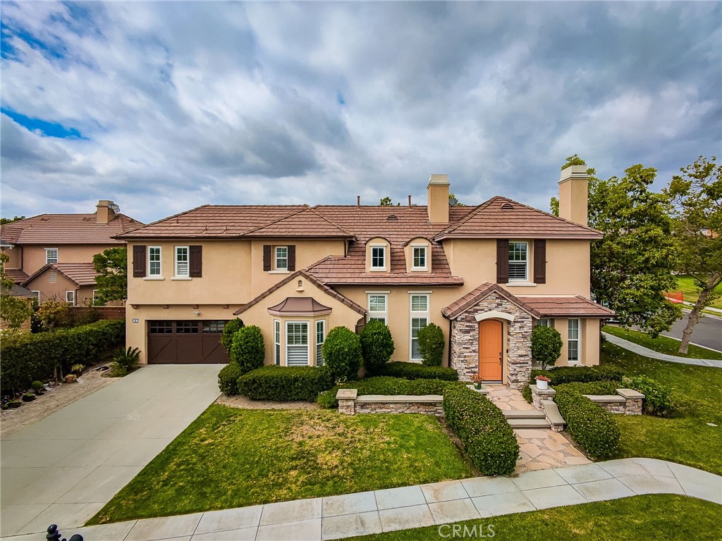 15 Tether Moon Lane