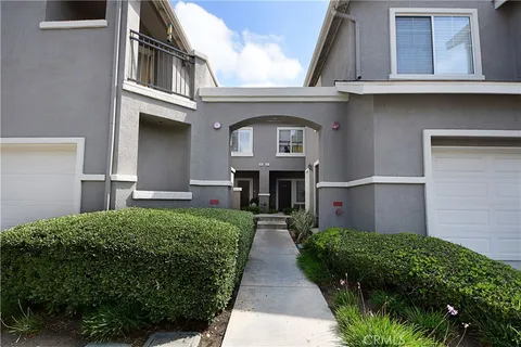 3509 E Berkshire Court Unit C, Orange, CA 92869 - MLS#: PW25104424