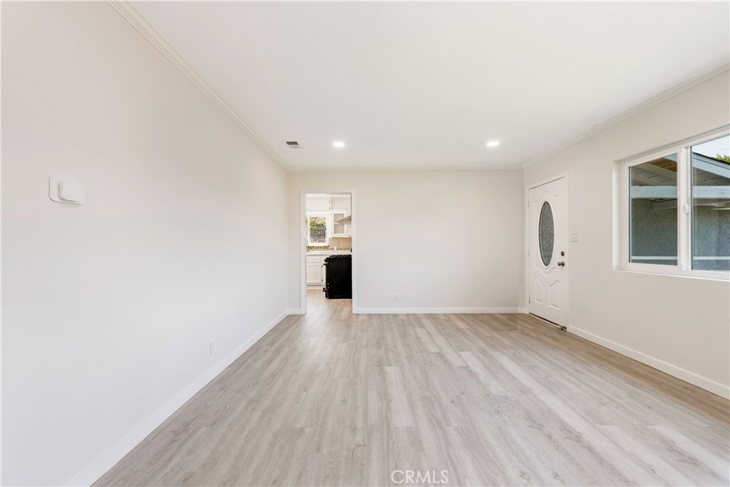 1087 253rd Street