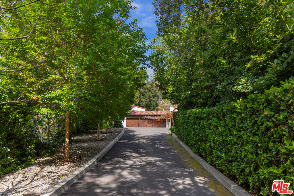 1744 Reedvale Lane