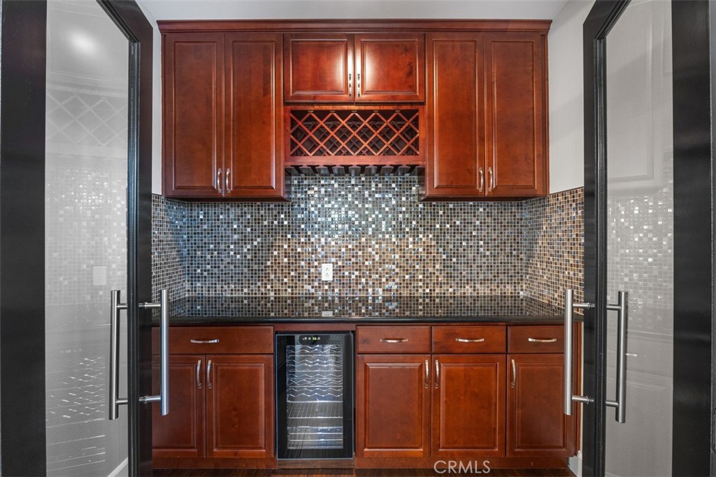 Blackstone (BKSTN) - Residential Lease