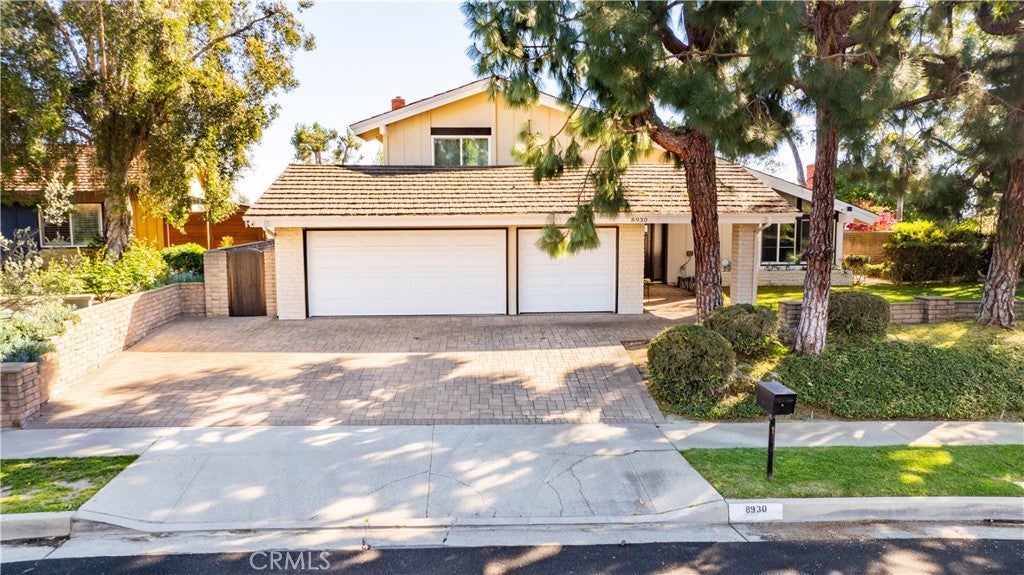 8930 Lindante Dr