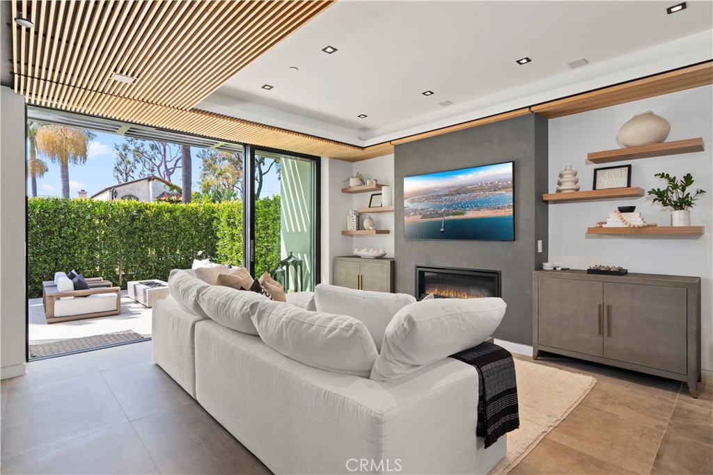 426 Marguerite Avenue