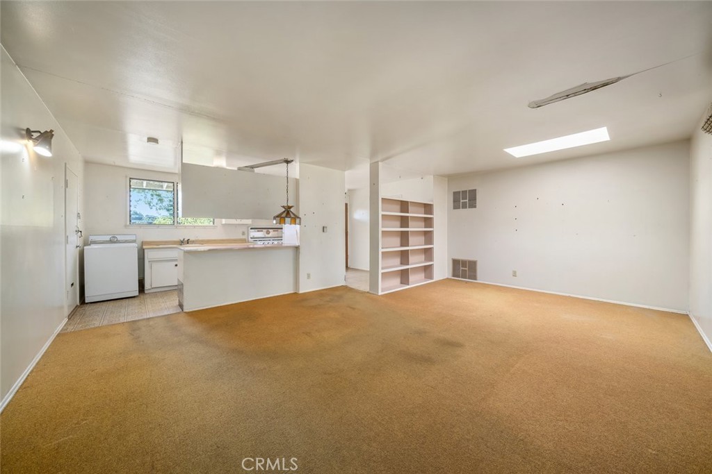 1178 San Carlos Dr.