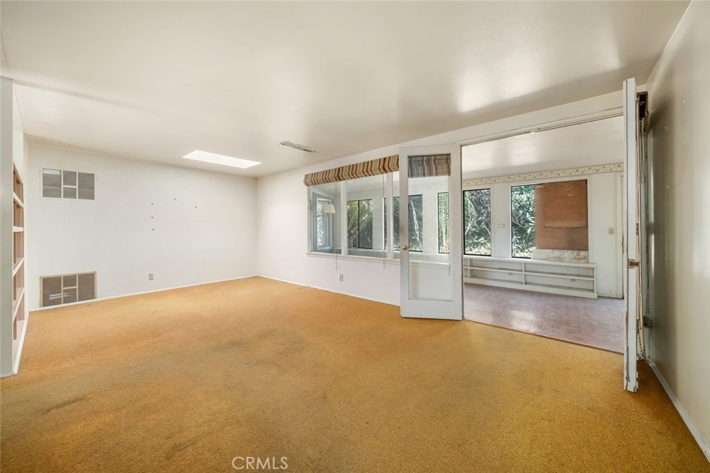 1178 San Carlos Dr.