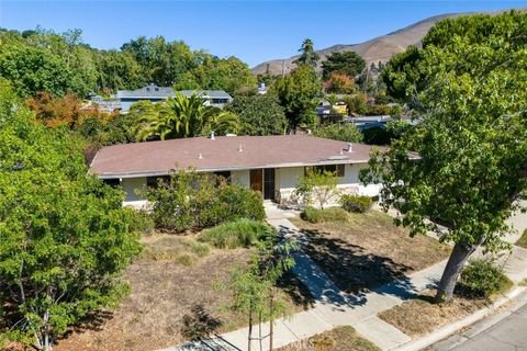 Photo of 1178 San Carlos Dr. Dr, San Luis Obispo, CA 93401 (MLS # SC25245999)