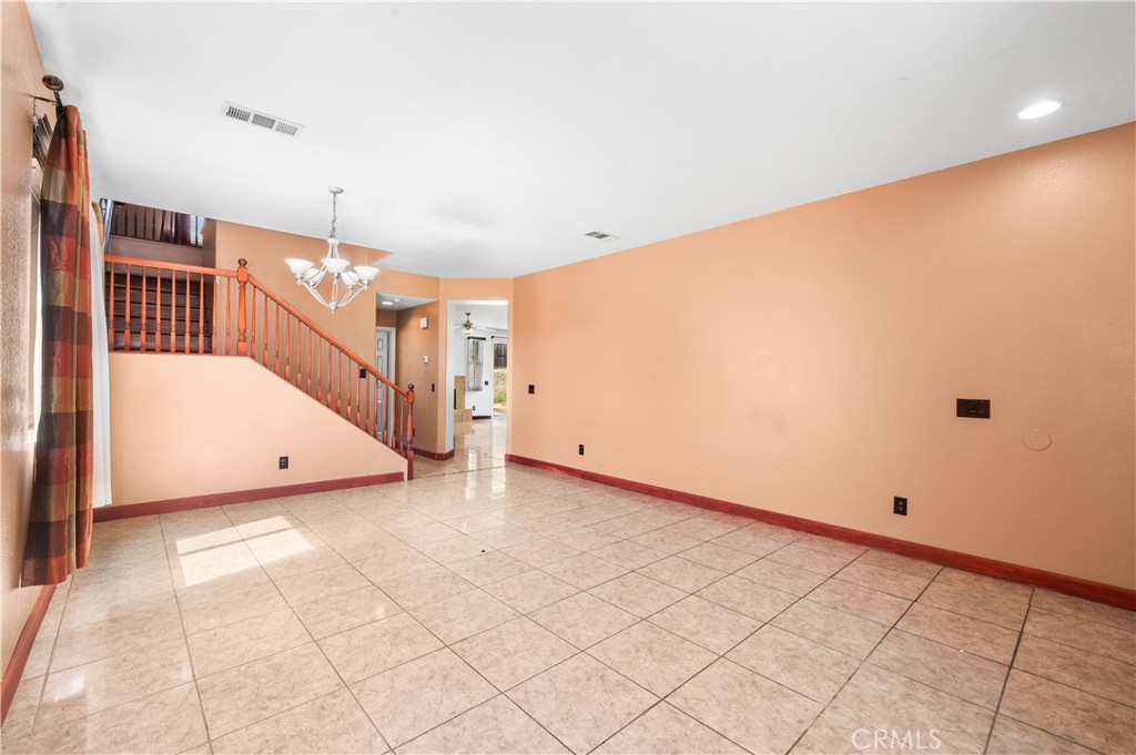 29263 Gateway Drive