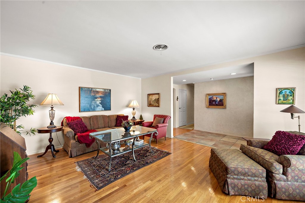 18856 Santa Mariana Street