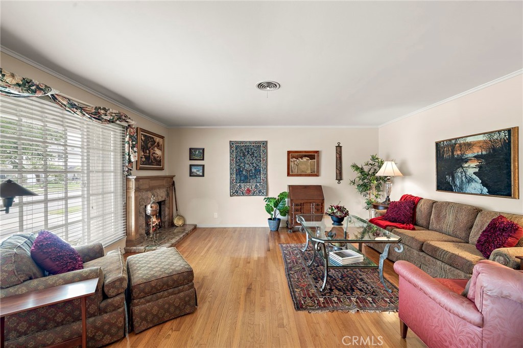 18856 Santa Mariana Street