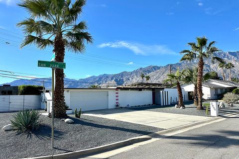 Photo of 2899 E San Juan Road, Palm Springs, CA 92262 (MLS # 219141592PS)