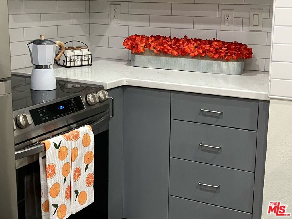 Photo of 1440 Veteran Avenue #209, Los Angeles, CA 90024 (MLS # 25575397)