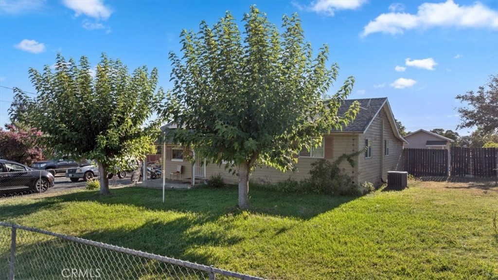Affordable charm on a spacious lot! This 2-bedroom, 1-bath home is perfect for first-time buyers, downsizers, or investors. Sitting on a larger lot with plenty of room for gardening, play, or future projects, it’s conveniently located near local schools, shopping, and parks. Priced under $200K, this is your chance to own a home instead of renting. Solar is leased call your realtor today for a showing.