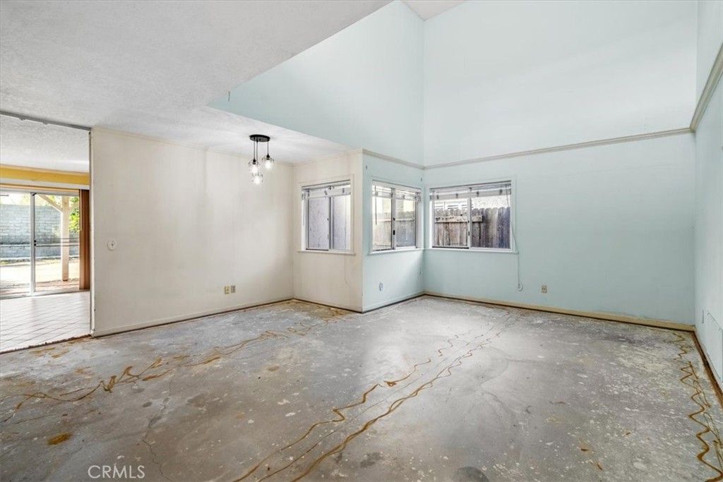 Photo of 2727 Reservoir Dr, Simi Valley, CA 93065 (MLS # SC25279766)