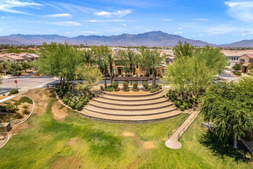 Spanish Walk - Residential