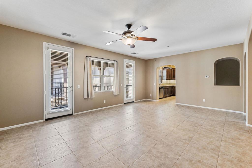 Spanish Walk - Residential