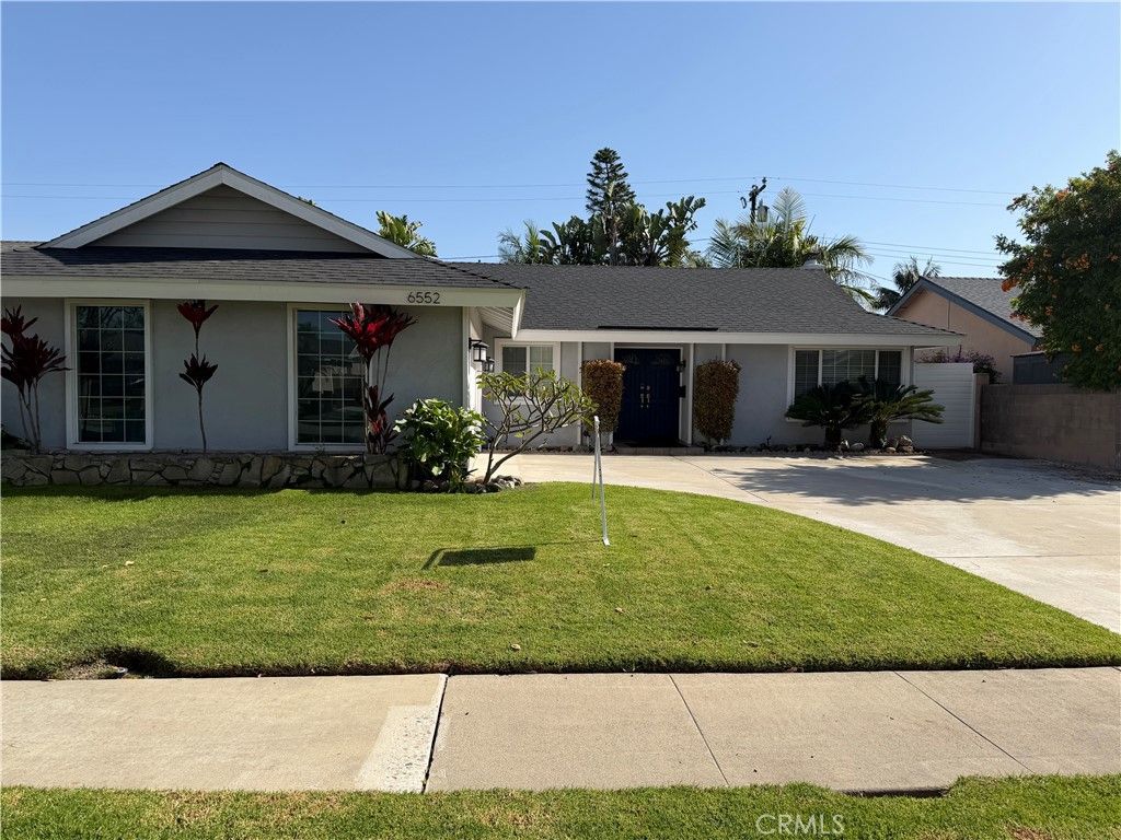 Photo of 6552 Corrine Cir, Huntington Beach, CA 92647 (MLS # OC26083043)