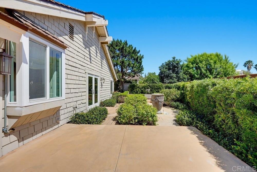3 Sunrose, Irvine CA 92603 - Photo 45