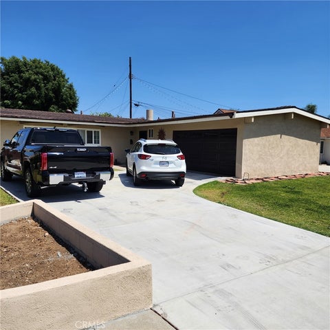 Photo of 928 Lidford Avenue, La Puente, CA 91744 (MLS # NP26111538)