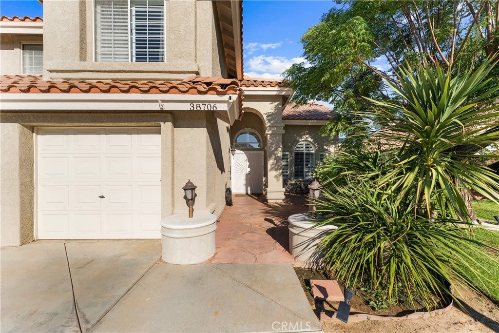 38706 La Mancha Court