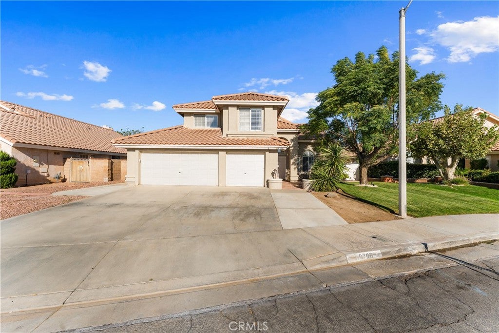 38706 La Mancha Court