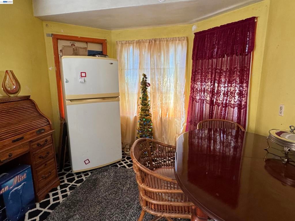 2120 Sol