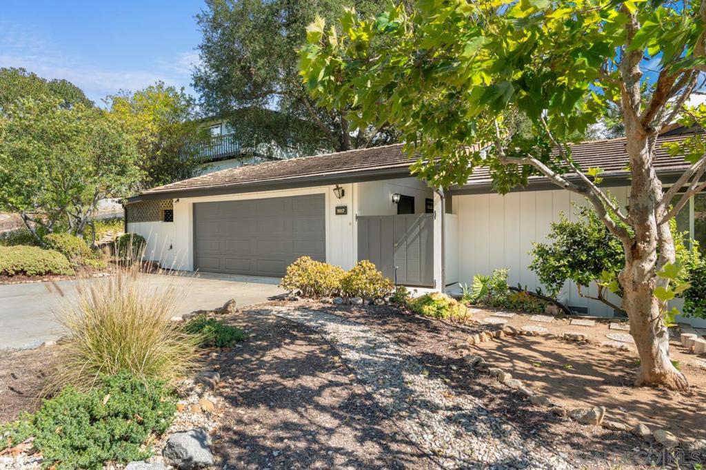 9817 Sage Hill