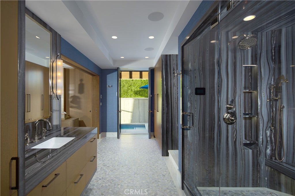183 Carnation Avenue, Corona Del Mar CA 92625 - Photo 28