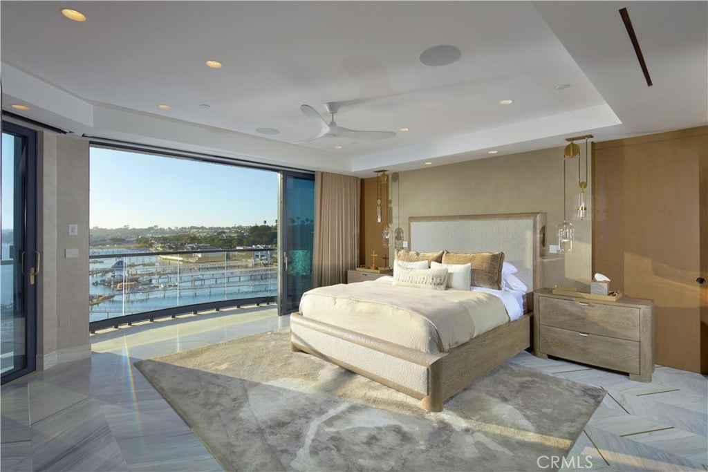 183 Carnation Avenue, Corona Del Mar CA 92625 - Photo 21