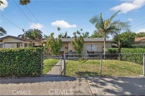 560 N Grand Orange CA 92867