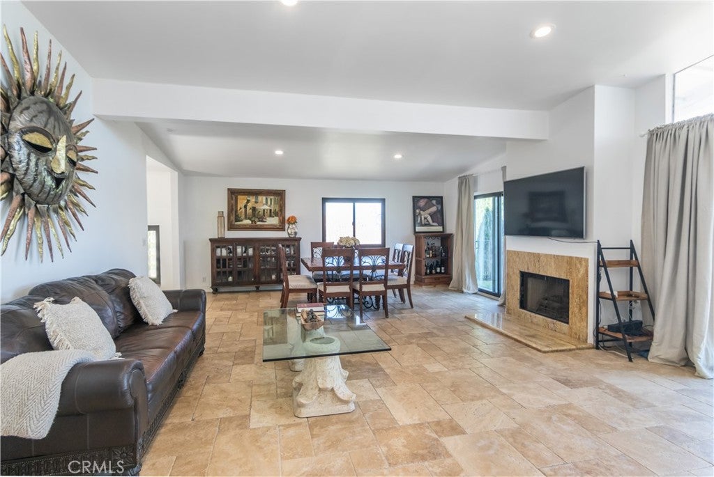 4999 Alatar Drive