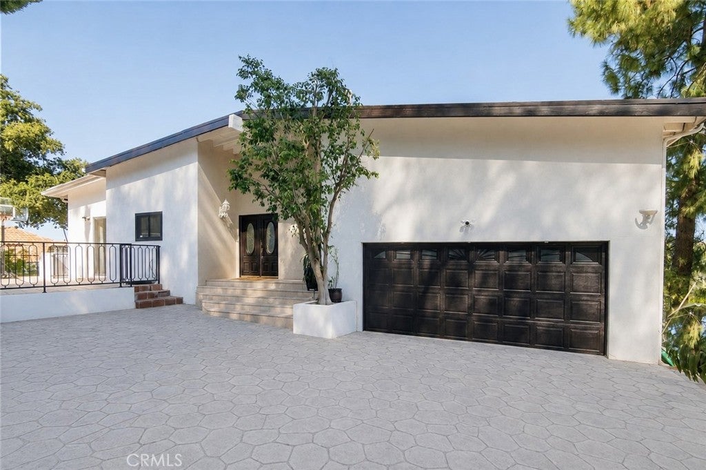 4999 Alatar Drive