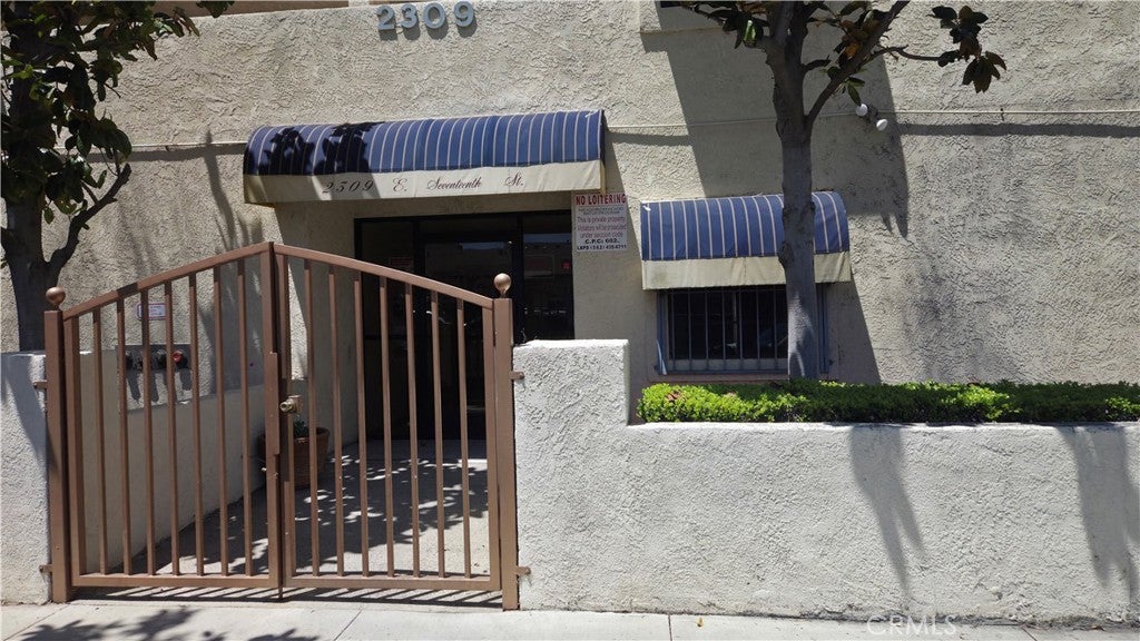 2309 E 17th 202