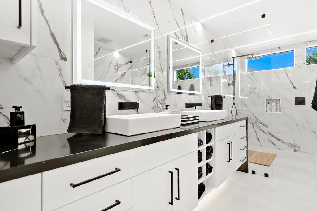 LQCC Lago La Quinta - Residential