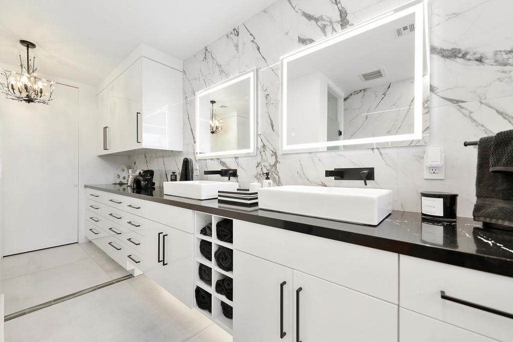 LQCC Lago La Quinta - Residential