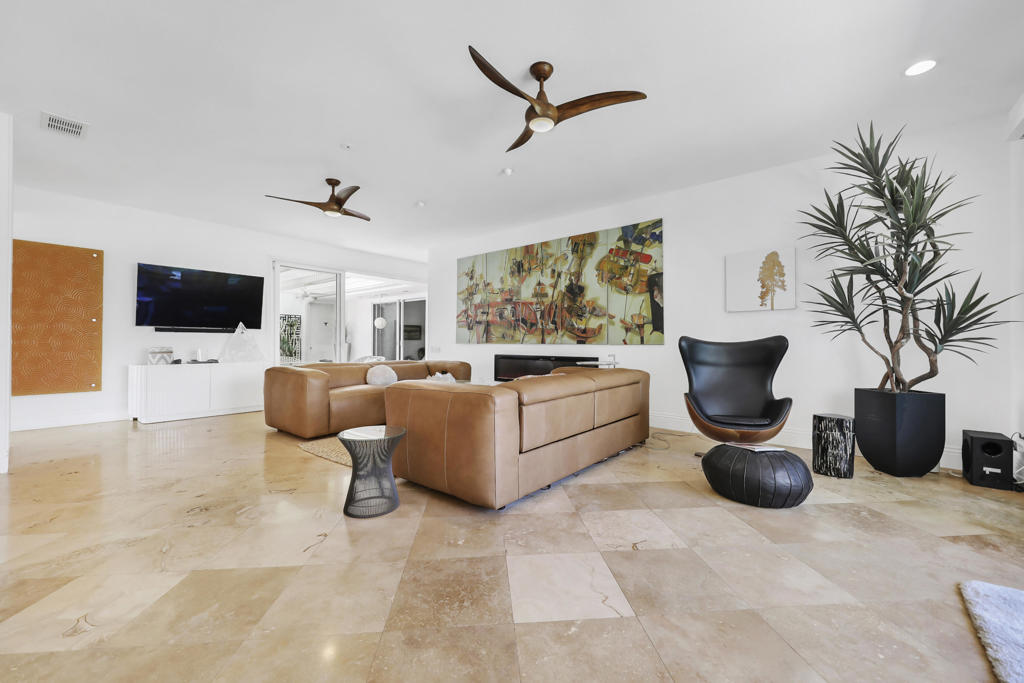 LQCC Lago La Quinta - Residential