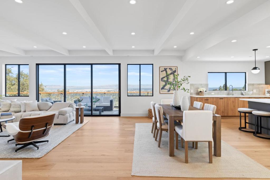 760 Loma Court