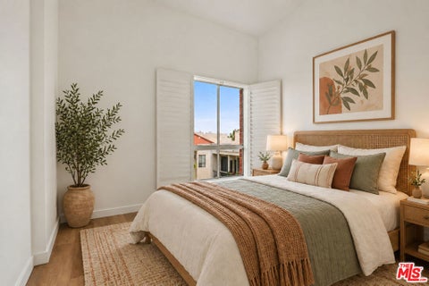 Tiny photo for 1440 Veteran Avenue #607, Los Angeles, CA 90024 (MLS # 26997289)