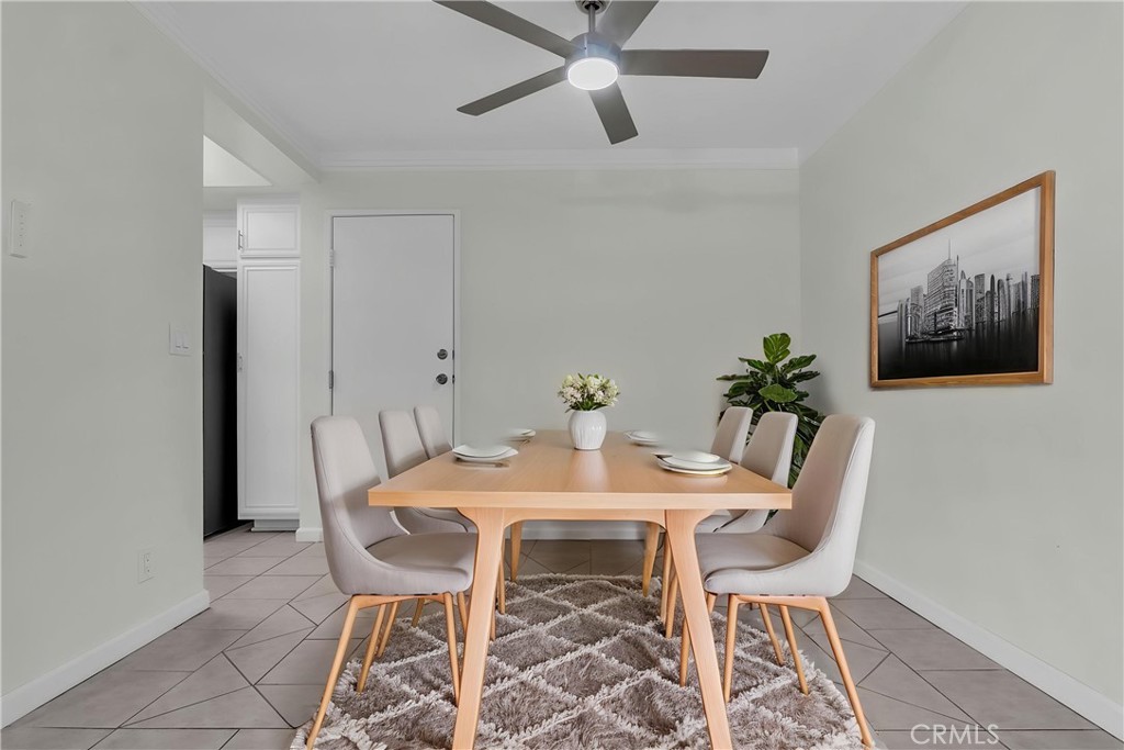 5915 Stafford Avenue K