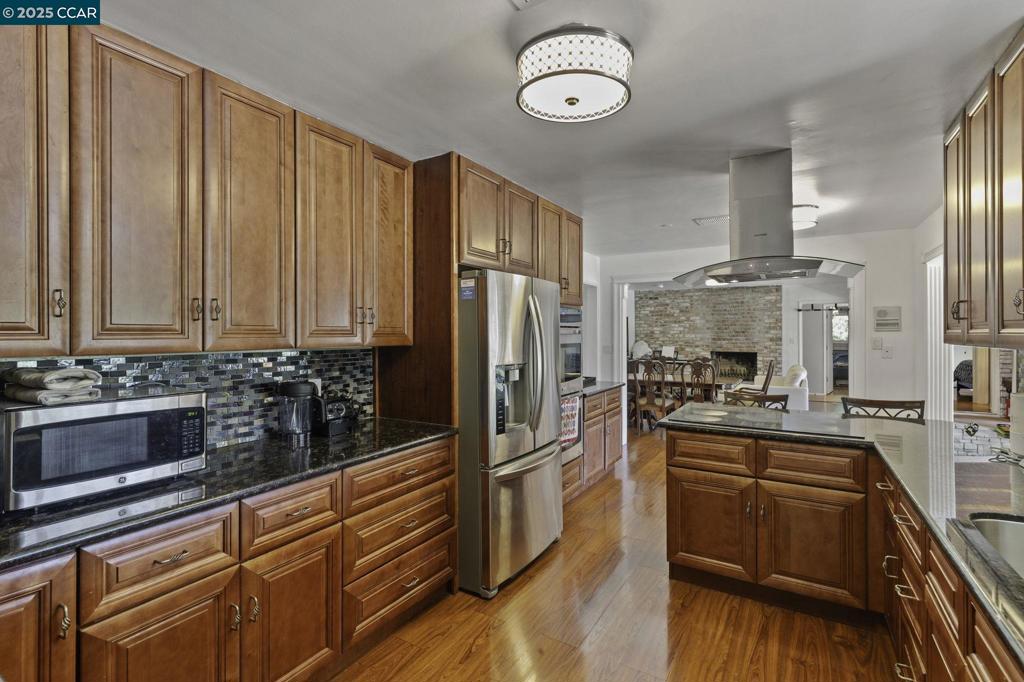 WALNUT CREEK - Residential