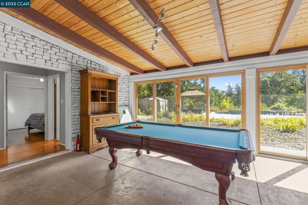WALNUT CREEK - Residential