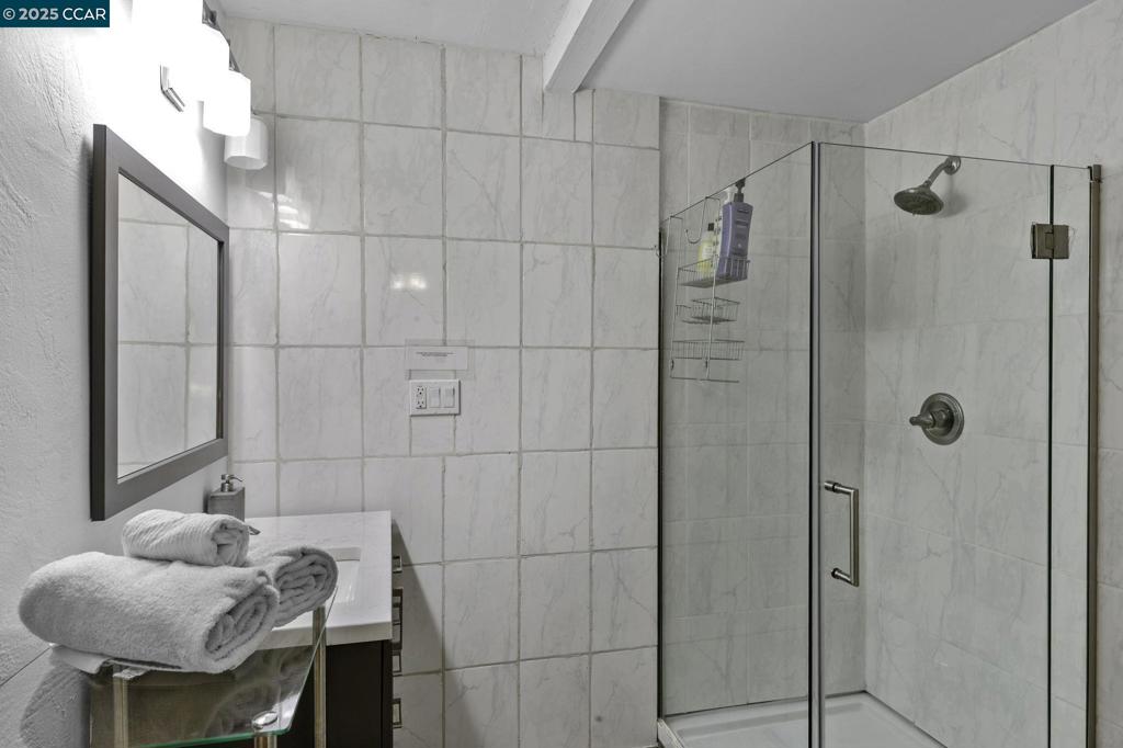 WALNUT CREEK - Residential