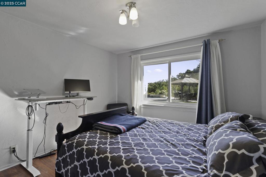 WALNUT CREEK - Residential